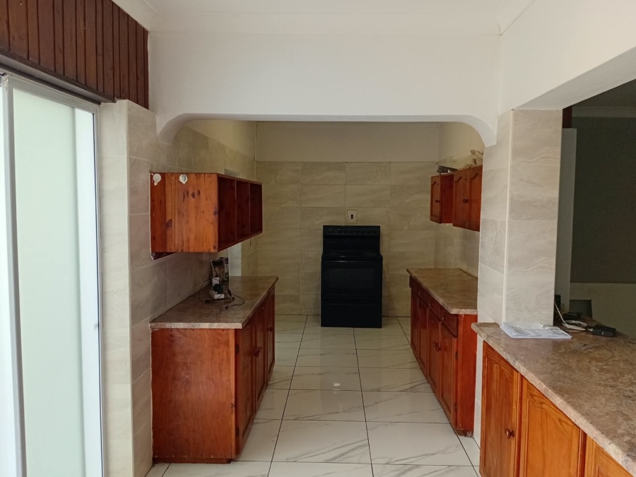 To Let 3 Bedroom Property for Rent in Beacon Bay Eastern Cape